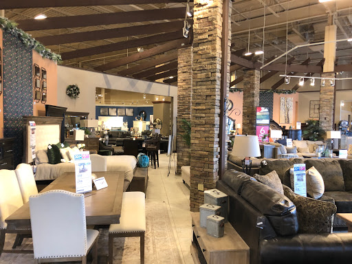 Furniture Store «Ashley HomeStore», reviews and photos, 925 Paterson Plank Rd, Secaucus, NJ 07094, USA