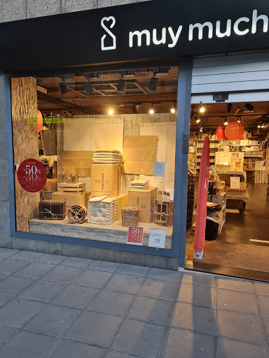 Muy Mucho
