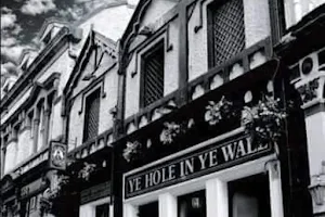 Ye Hole In Ye Wall image