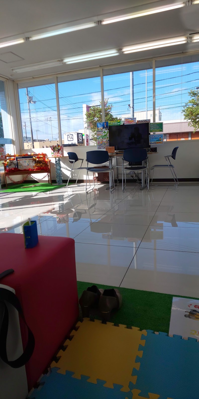 ビッグモーター 高知店 高知県高知市南久保 中古車販売業者 自動車ディーラー グルコミ