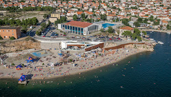Photo de Banj beach partiellement zone de villégiature