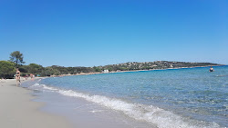 Foto di Pinarello beach sorretto da scogliere