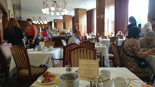 Telefonszám: Gellért Söröző & Brasserie - Étterem - Danubius Hotel Gellért