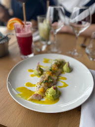 Photo n°165 de Bistrot Là-Haut à Suresnes ()