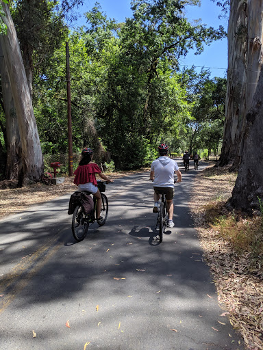 Sonoma Valley Bike Tours & Rentals image