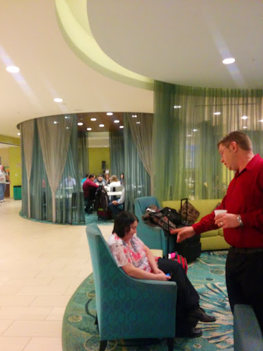 Hotel «Fairfield Inn & Suites by Marriott Orlando at SeaWorld®», reviews and photos, 10815 International Dr, Orlando, FL 32821, USA