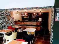 Atmosphère du Restaurant africain HINDA FLAVOUR à Conflans-Sainte-Honorine - n°4