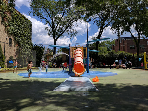 Park «Adams Playground Park», reviews and photos, 1919 N Seminary Ave, Chicago, IL 60614, USA