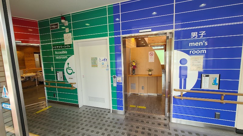 吉和SA(上り) 公衆トイレ