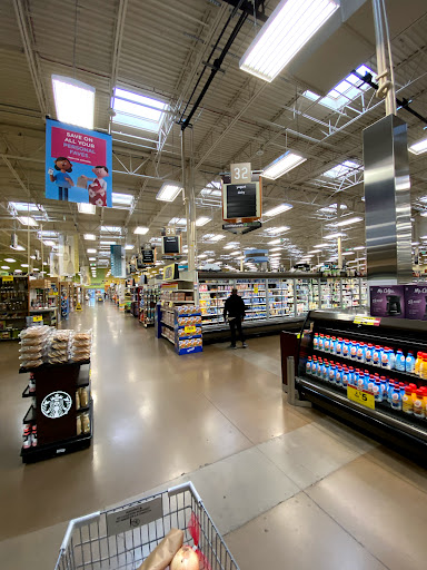 Grocery Store «Fred Meyer», reviews and photos, 26520 Maple Valley Black Diamond Rd SE, Maple Valley, WA 98038, USA
