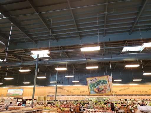 Shopping Mall «Gateway Plaza», reviews and photos, 21929 Ventura Blvd, Los Angeles, CA 91364, USA