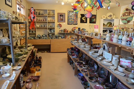 Pottery Store «Mississippi Mud Pottery», reviews and photos, 310 E Broadway, Alton, IL 62002, USA