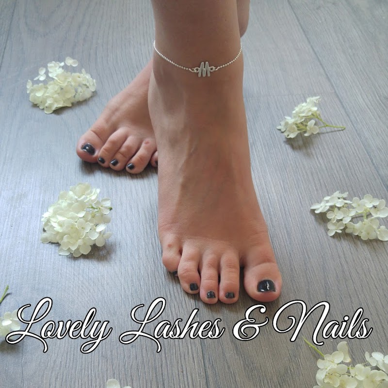 Lovely Lashes & Nails