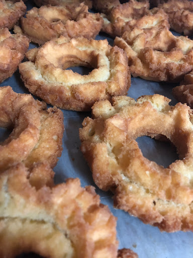 Bakery «Grand Finale Desserts and Pastries», reviews and photos, 225 Franklin Ave, Grand Haven, MI 49417, USA