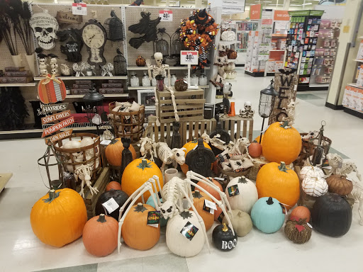 Fabric Store «Jo-Ann Fabrics and Crafts», reviews and photos, 11215 Causeway Blvd, Brandon, FL 33511, USA