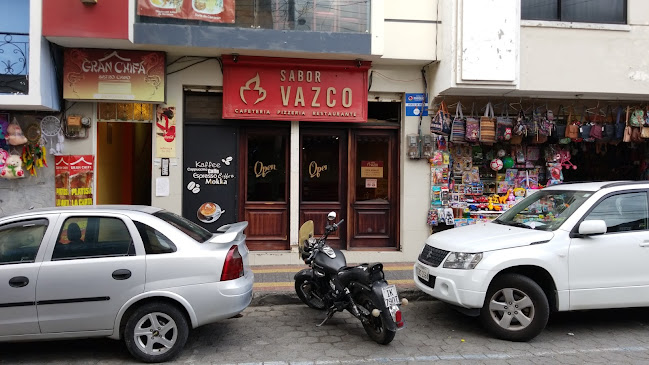 Pizzeria, Cafeteria Y Restaurant "Vazco" - Otavalo