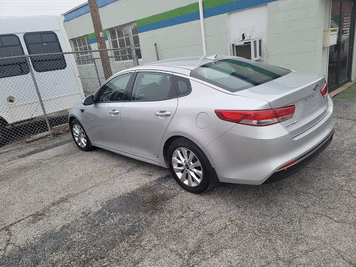 Car Dealer «Arch Motorsports», reviews and photos, 232 Jr Dr, St Charles, MO 63301, USA