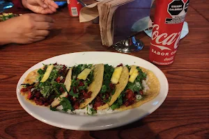 El Farolito Avandaro Pioneros en Tacos al Carbon image