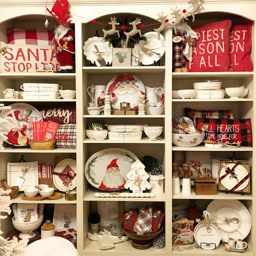 Boutique «High Cotton Vintage Home Furnishings», reviews and photos, 213 N Spring St, Manchester, TN 37355, USA