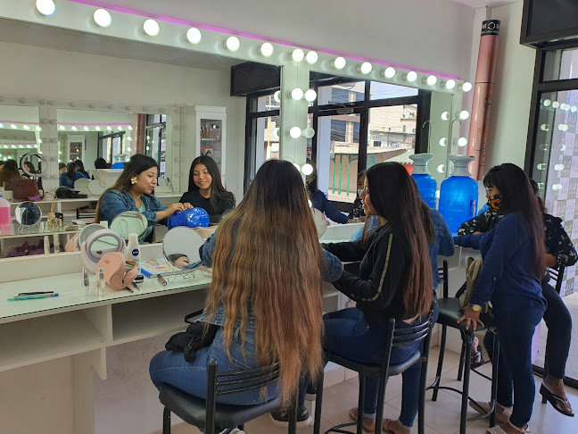 E&A Maquillajes Ecuador