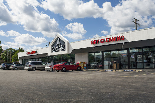 Dry Cleaner «Starcrest Cleaners», reviews and photos, 611 S Neil St, Champaign, IL 61820, USA