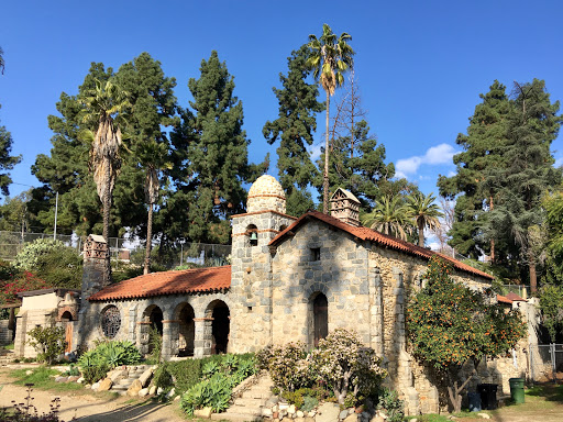 Abbey San Encino