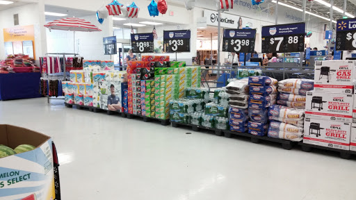 Discount Store «Walmart», reviews and photos, 55 Brooksby Village Way, Danvers, MA 01923, USA