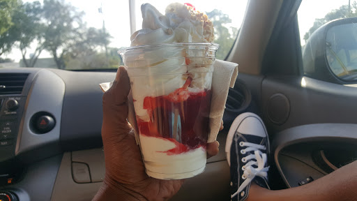 Ice Cream Shop «Twistee Treat Pinellas Park», reviews and photos, 4556 Mainlands Blvd W, Pinellas Park, FL 33782, USA