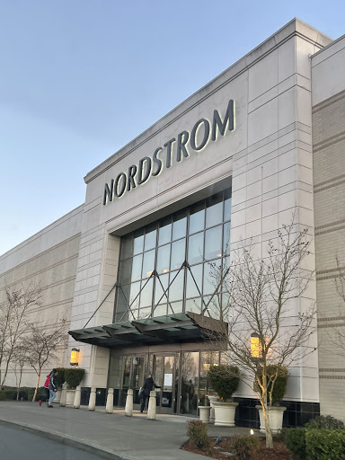 Department Store «Nordstrom Tacoma Mall», reviews and photos, 4502 S Steele St, Tacoma, WA 98409, USA