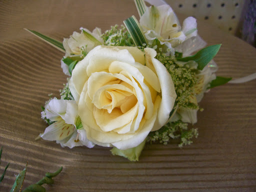 Florist «The Country Thyme Shoppe», reviews and photos, 321 Liberty St, Hanson, MA 02341, USA