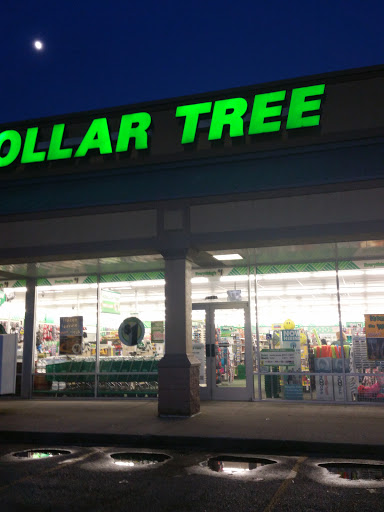 Dollar Tree, 1864 N Main St, Shelbyville, TN 37160, USA, 