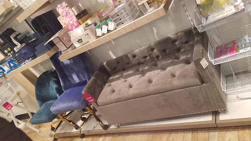 Department Store «HomeGoods», reviews and photos, 205 E Rte 59, Nanuet, NY 10954, USA