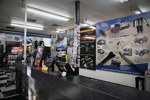 Truck Accessories Store «4 Wheel Parts - Fresno», reviews and photos, 4326 N Blackstone Ave, Fresno, CA 93726, USA