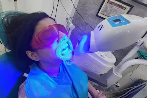 Shapoorji Dental Clinic - Best Dental Clinic in Newtown | Maxillofacial RCT & Best Dental Implant Clinic in Newtown image