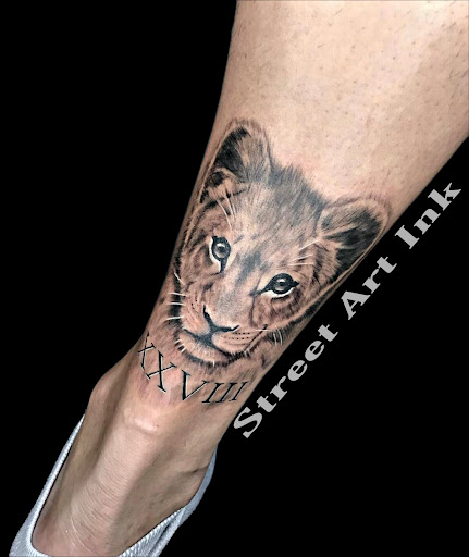 Find palm tattoo ideas for your next unique tattoo in Trenton at Street Art Ink