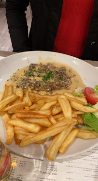 Sauce aux champignons du Restaurant de cuisine traditionnelle L'embarcadère Restaurant à Cabourg - n°8