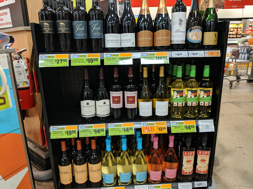 Grocery Store «H-E-B Grocery», reviews and photos, 300 Main St, Kerrville, TX 78028, USA