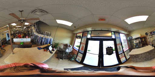 Dry Cleaner «Vista Cleaners», reviews and photos, 4008 N Goldenrod Rd #102, Winter Park, FL 32792, USA