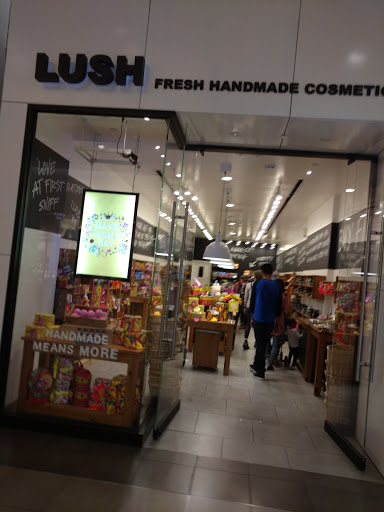 Cosmetics Store «Lush Cosmetics», reviews and photos, 6191 S State St, Murray, UT 84107, USA