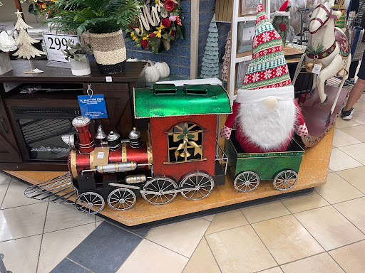 Home Goods Store «Christmas Tree Shops», reviews and photos, 41 Gusabel Ave, Nashua, NH 03063, USA