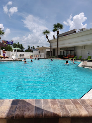 Extérieur hôtels Holiday Inn & Suites Across From Universal Orlando, an IHG Hotel 32819 Orlando