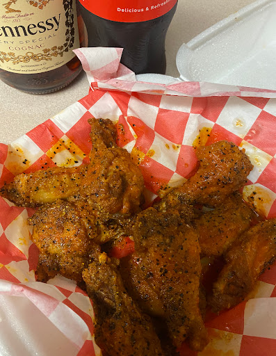 Liquor Store «Alpine Liquors», reviews and photos, 7501 N Nebraska Ave, Tampa, FL 33604, USA