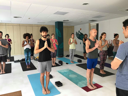 Tidore Yoga Academy en Zarautz, Guipúzcoa