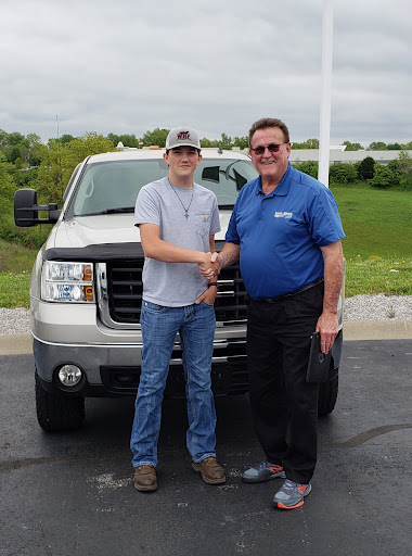 Car Dealer «Piles Chevrolet Buick Inc.», reviews and photos, 30 Ferguson Blvd, Dry Ridge, KY 41035, USA