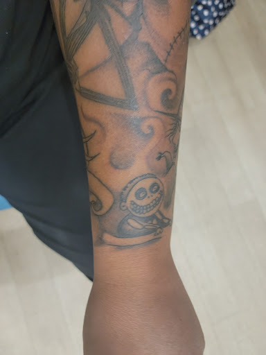 Explore father daughter tattoos ideas, creative tattoo ideas in Charleston, available at Holy City Tattooing Collective