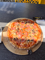 Photo n°15 de Ta5ty Pizza - Lyon 8 - Bachut à Lyon ()
