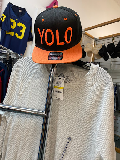 Thrift Store «Council Thrift», reviews and photos, 3297 Twelve Mile Rd, Berkley, MI 48072, USA