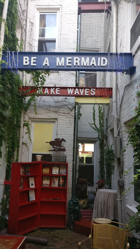 Book Store «The Book Escape», reviews and photos, 805 Light St, Baltimore, MD 21230, USA