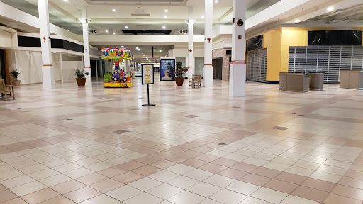 Shopping Mall «DeSoto Square Mall», reviews and photos, 303 301 Blvd W, Bradenton, FL 34205, USA