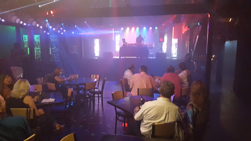 Bar «Cartoons Oyster Bar & Grill», reviews and photos, 1614 Glenstone Avenue, Springfield, MO 65804, USA